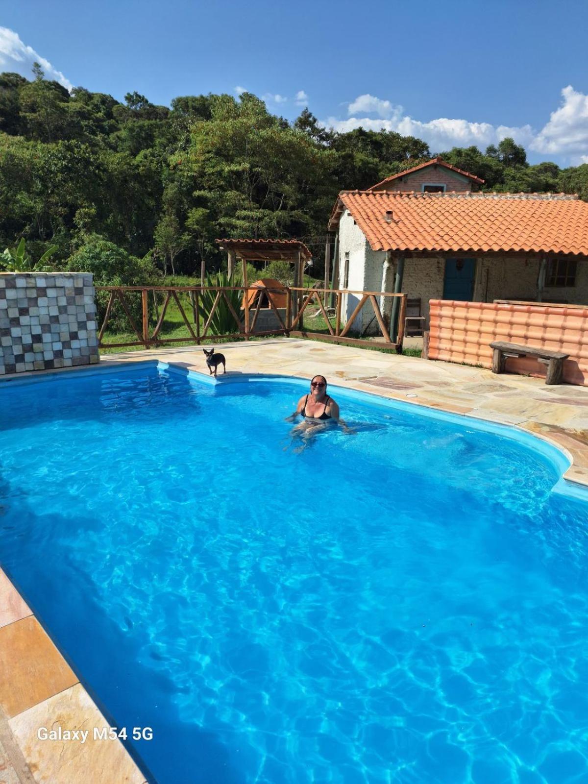 Chales E Camping Taquaral São Tomé das Letras 外观 照片